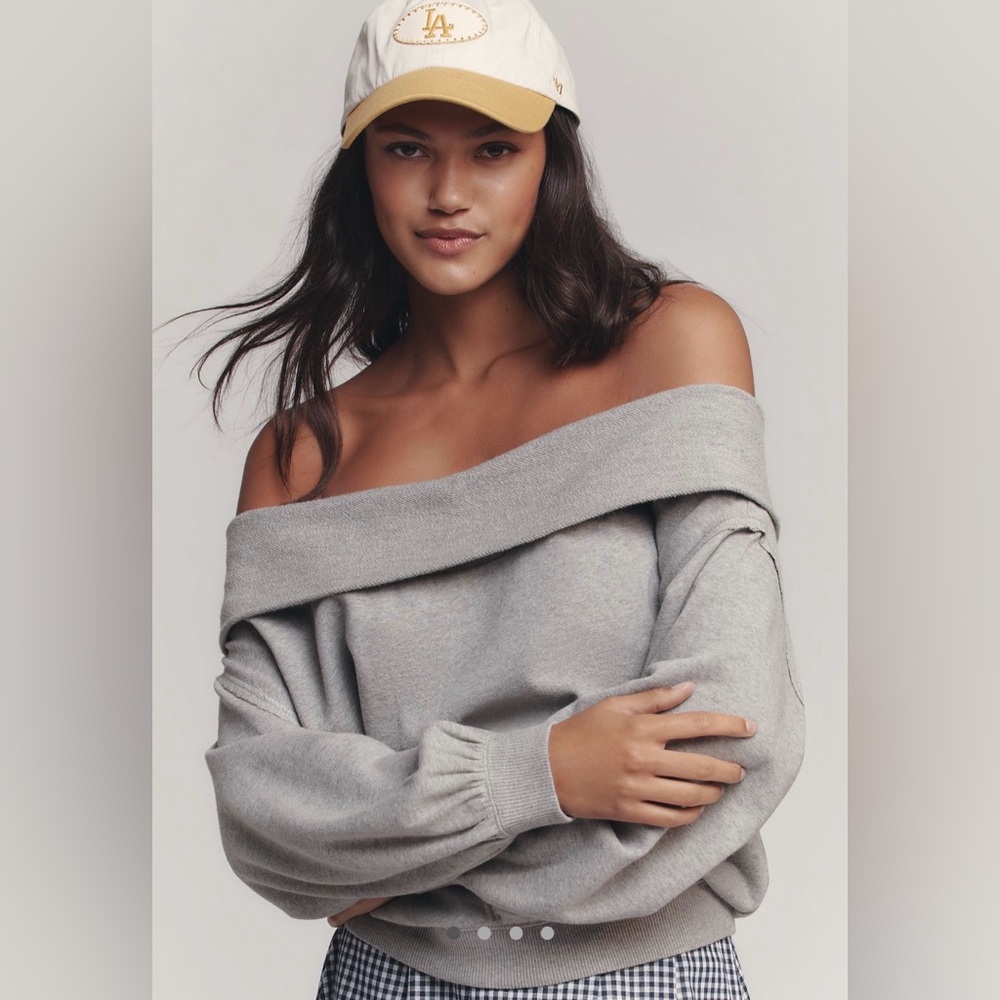 NWT Pilcro Long-Sleeve Slouchy Off-The-Shoulder Top - Picture 2 of 16